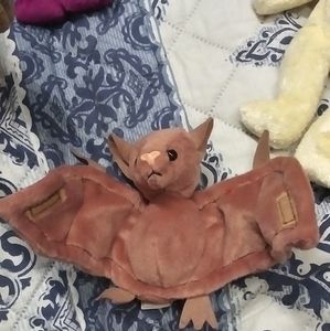 Super rare and limited supply of beanie babies. Rare tag errors and in mint